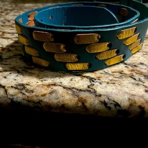 Bebe Natural Leather Woven Belt  large Silver tone Buckle and some sparkles m/l